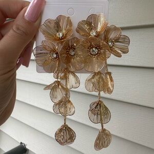 Zara Kate Middleton Gold cascading Floral Drop Earrings